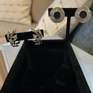 Clip earrings, silvertone art deco 80’s vintage EUC